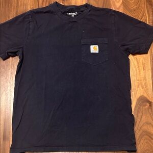 SOLD Workwear Carhartt Men's Navy Blue T-Shirt